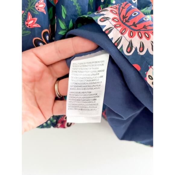 FARM Rio | Tropical Birds Blouse Navy Blue Multi | Sz S | Tropical Bold Vibrant - Picture 10 of 11